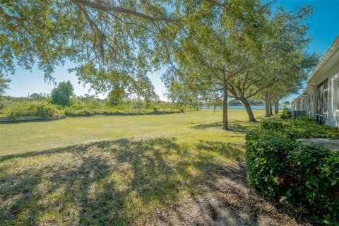 Adosado en venta en Winter Haven, Florida, 3 dormitorios, 131.83 m2 № 2144935 - foto 18