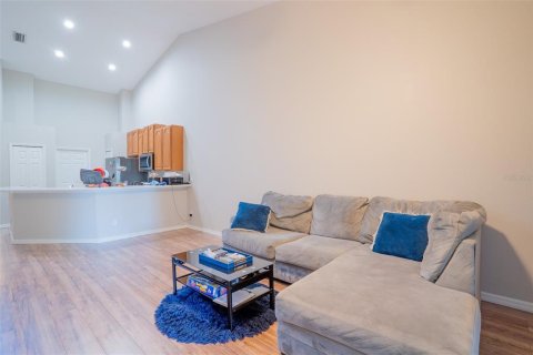 Adosado en venta en Winter Haven, Florida, 3 dormitorios, 131.83 m2 № 2144935 - foto 4