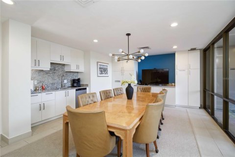 Copropriété à vendre à Bradenton, Floride: 2 chambres, 118.91 m2 № 2120081 - photo 27