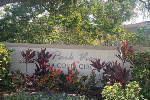 Condo in Sarasota, Florida, 1 bedroom  № 1831242 - photo 28