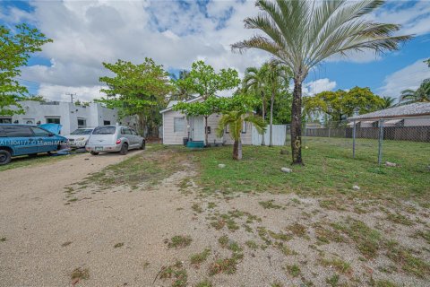 Villa ou maison à vendre à Hollywood, Floride: 4 chambres, 155.33 m2 № 1864519 - photo 6