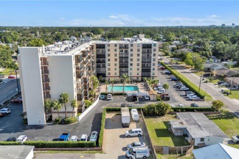 Condominio en venta en Bradenton, Florida, 2 dormitorios, 87.33 m2 № 1787610 - foto 28