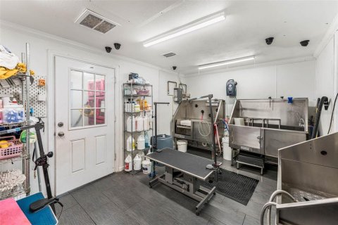 Купить коммерческую недвижимость в Уинтер-Гарден, Флорида 250.74м2, № 1629692 - фото 20