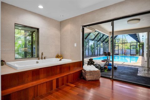 Villa ou maison à vendre à Fort Lauderdale, Floride: 5 chambres, 380.06 m2 № 1809775 - photo 30