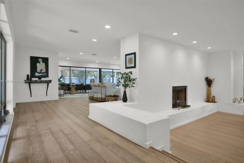 Villa ou maison à vendre à Fort Lauderdale, Floride: 5 chambres, 380.06 m2 № 1809775 - photo 7