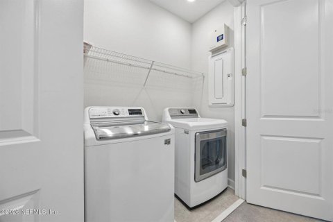 Touwnhouse à vendre à Jacksonville, Floride: 3 chambres, 157.28 m2 № 2097839 - photo 24