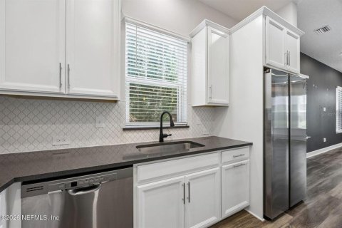 Touwnhouse à vendre à Jacksonville, Floride: 3 chambres, 157.28 m2 № 2097839 - photo 9