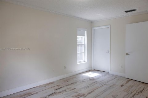 Casa en venta en Doral, Florida, 3 dormitorios, 98.85 m2 № 2054562 - foto 9