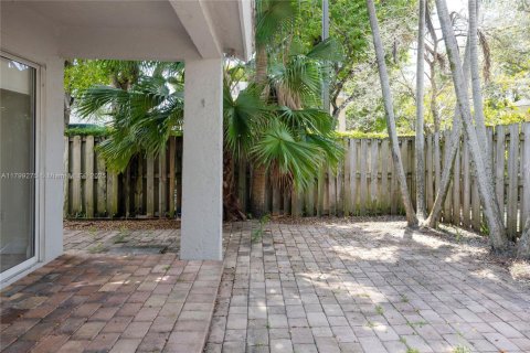 Casa en venta en Doral, Florida, 3 dormitorios, 98.85 m2 № 2054562 - foto 24