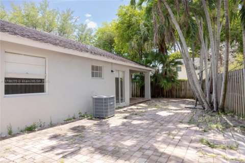 Casa en venta en Doral, Florida, 3 dormitorios, 98.85 m2 № 2054562 - foto 22