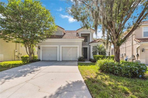 House in Kissimmee, Florida 5 bedrooms, 217.58 sq.m. № 1784418 - photo 1