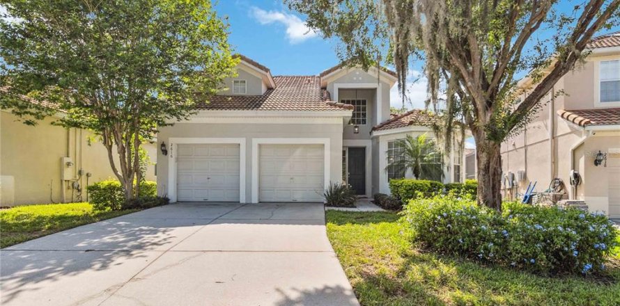 House in Kissimmee, Florida 5 bedrooms, 217.58 sq.m. № 1784418