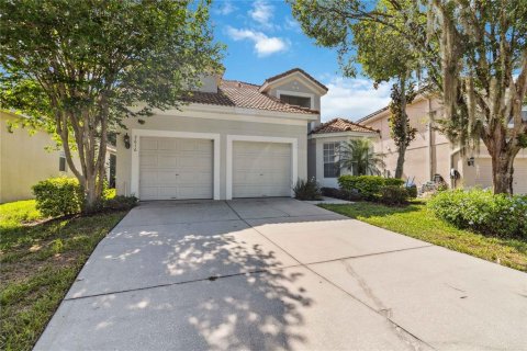 House in Kissimmee, Florida 5 bedrooms, 217.58 sq.m. № 1784418 - photo 2