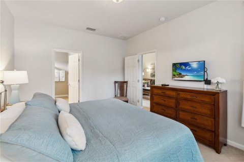 House in Kissimmee, Florida 5 bedrooms, 217.58 sq.m. № 1784418 - photo 21