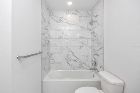 Appartement à louer à Tampa, Floride: 3 chambres, 118.45 m2 № 2277310 - photo 30