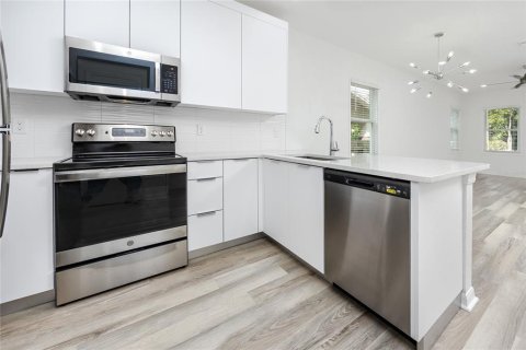 Appartement à louer à Tampa, Floride: 3 chambres, 118.45 m2 № 2277310 - photo 19