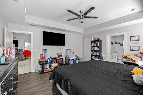 Villa ou maison à vendre à Port St. Lucie, Floride: 4 chambres, 209.68 m2 № 2073607 - photo 16