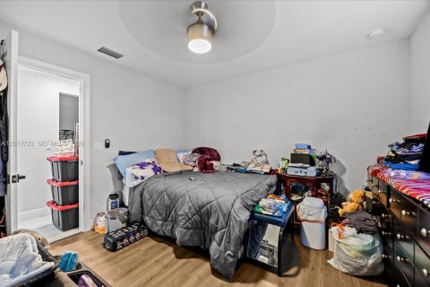 Villa ou maison à vendre à Port St. Lucie, Floride: 4 chambres, 209.68 m2 № 2073607 - photo 22