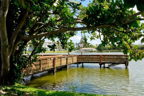 Copropriété à vendre à Bradenton, Floride: 2 chambres, 106.28 m2 № 1572278 - photo 6