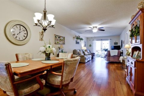 Copropriété à vendre à Bradenton, Floride: 2 chambres, 106.28 m2 № 1572278 - photo 15