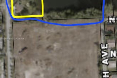 Immobilier commercial à vendre à Miami, Floride № 1959160 - photo 1