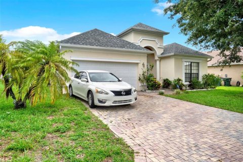 Villa ou maison à vendre à Lake Alfred, Floride: 4 chambres, 194.17 m2 № 1791224 - photo 3