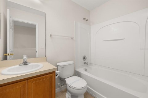 Townhouse in Kissimmee, Florida 3 bedrooms, 126.72 sq.m. № 1805588 - photo 23