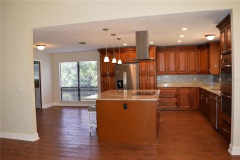 Casa en alquiler en Tampa, Florida, 3 dormitorios, 235.23 m2 № 1840223 - foto 5