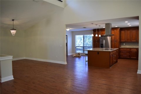 Casa en alquiler en Tampa, Florida, 3 dormitorios, 235.23 m2 № 1840223 - foto 4
