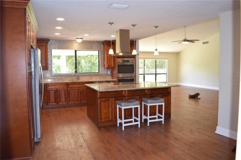 Casa en alquiler en Tampa, Florida, 3 dormitorios, 235.23 m2 № 1840223 - foto 12
