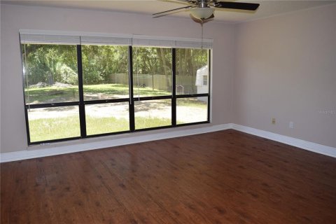 Casa en alquiler en Tampa, Florida, 3 dormitorios, 235.23 m2 № 1840223 - foto 16