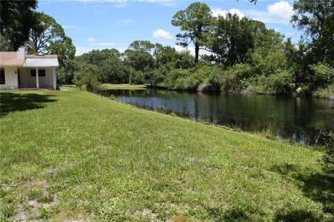 Casa en alquiler en Tampa, Florida, 3 dormitorios, 235.23 m2 № 1840223 - foto 24
