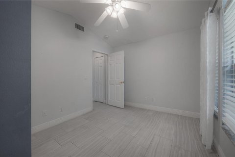 Casa en venta en Tampa, Florida, 3 dormitorios, 160.54 m2 № 2217182 - foto 8