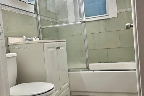 Купить кондоминиум в Майами-Бич, Флорида 1 спальня, 53.88м2, № 1985563 - фото 10