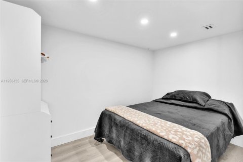 Copropriété à vendre à Miami Beach, Floride: 2 chambres, 99.87 m2 № 2011779 - photo 10