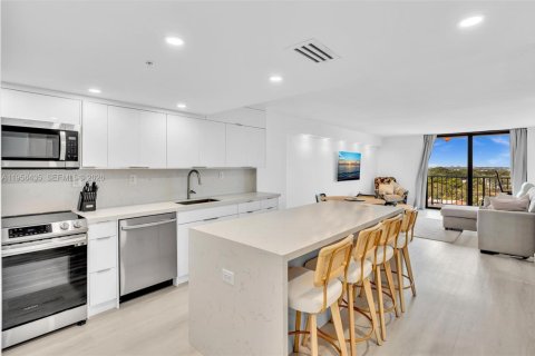 Copropriété à vendre à Miami Beach, Floride: 2 chambres, 99.87 m2 № 2011779 - photo 4