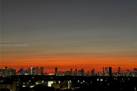 Copropriété à vendre à Miami Beach, Floride: 2 chambres, 99.87 m2 № 2011779 - photo 19