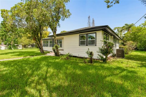 Casa en venta en Sanford, Florida, 4 dormitorios, 254.09 m2 № 2152020 - foto 2