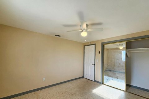 Villa ou maison à louer à Holiday, Floride: 3 chambres, 111.48 m2 № 2404595 - photo 10