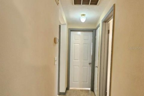 Villa ou maison à louer à Holiday, Floride: 3 chambres, 111.48 m2 № 2404595 - photo 7