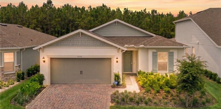 Villa ou maison à Minneola, Floride 3 chambres, 176.98 m2 № 2267485