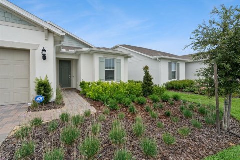 Villa ou maison à vendre à Minneola, Floride: 3 chambres, 176.98 m2 № 2267485 - photo 5