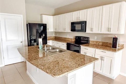 Adosado en alquiler en Wildwood, Florida, 3 dormitorios, 156.82 m2 № 2106088 - foto 3