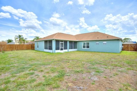 House in Sebring, Florida 4 bedrooms, 209.59 sq.m. № 2214576 - photo 29