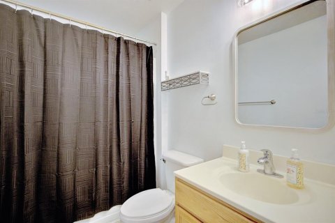 House in Sebring, Florida 4 bedrooms, 209.59 sq.m. № 2214576 - photo 21