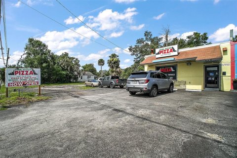 Commercial property in Apopka, Florida 78.6 sq.m. № 2299169