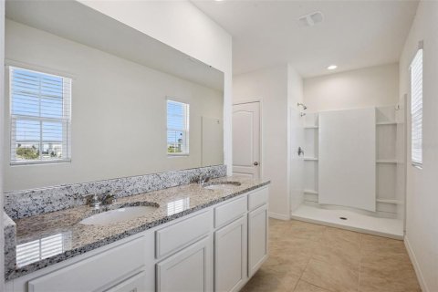 Villa ou maison à vendre à Davenport, Floride: 4 chambres, 234.67 m2 № 2422647 - photo 26