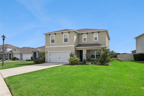 Villa ou maison à vendre à Davenport, Floride: 4 chambres, 234.67 m2 № 2422647 - photo 4