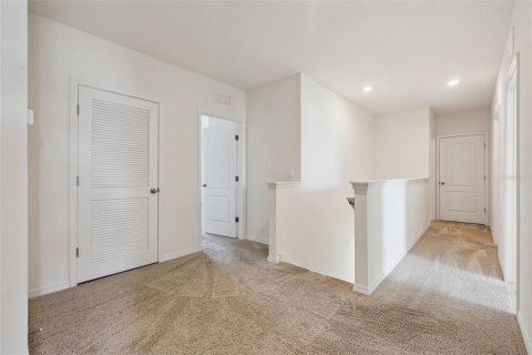 Villa ou maison à vendre à Davenport, Floride: 4 chambres, 234.67 m2 № 2422647 - photo 19