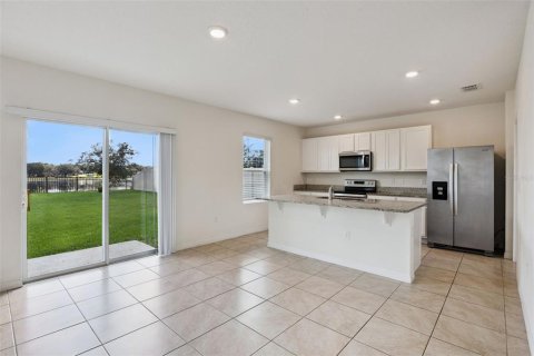 Villa ou maison à vendre à Davenport, Floride: 4 chambres, 234.67 m2 № 2422647 - photo 15